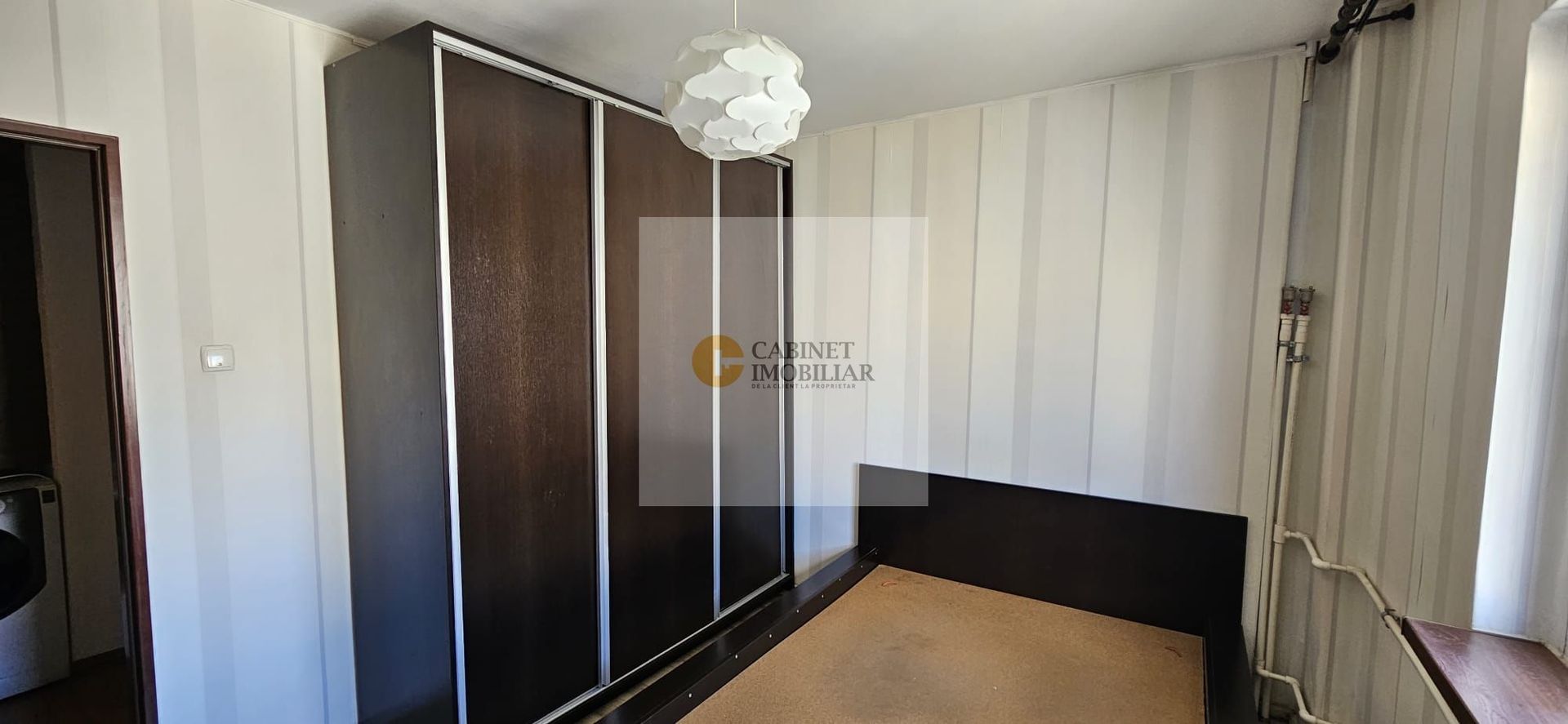 3 Camere - 71MP | Decomandat | Reabilitat | 2 Bai | M Gorjului-9 min - Poză 25