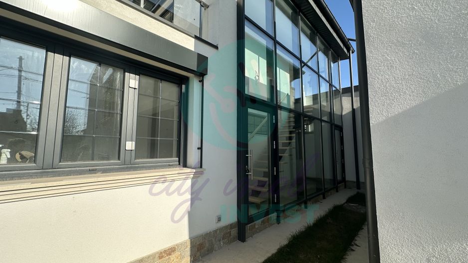 Casa NOU RENOVATA la 5 minute de metrou - Poză 4