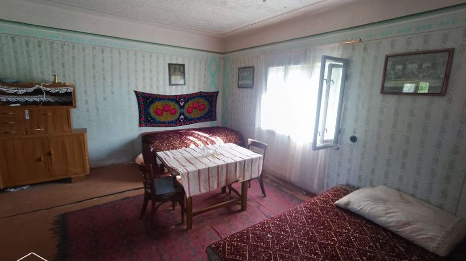 Casa de vacanta intr-o zona de vis, cu vedere la munte, sat Magulicea - Poză 12