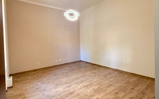 Apartament ultracentral str. Republicii - Oradea - Poză 7
