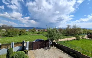 Duplex Zona Linistita Carpinis - Poză 18