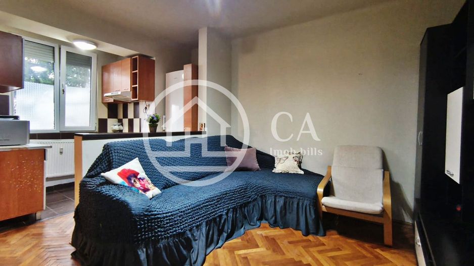 Apartament de inchiriat cu 3 camere in zona Ultracentrala, Oradea - Poză 2