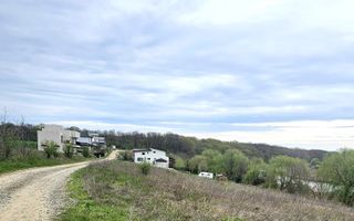 TEREN CU DESCHIDERE LA LAC / LA DOAR 100 M DE PADURE / UTILITATI - Poză 4