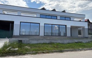 VILĂ superba – STIL MEDITERANEAN CU PRIVELIȘTE LA LAC - Poză 15