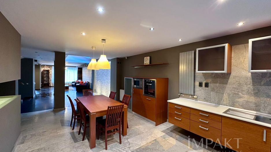 Casa de inchiriat | 6 camere, terasa, sauna, 320 mp - Poză 4