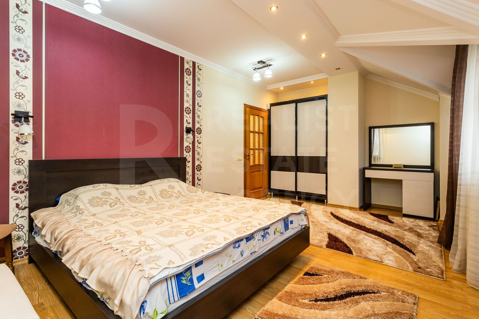 Vânzare, casă, 2 nivele, 6 camere, strada Luceafărul, Ciorescu - Poză 31