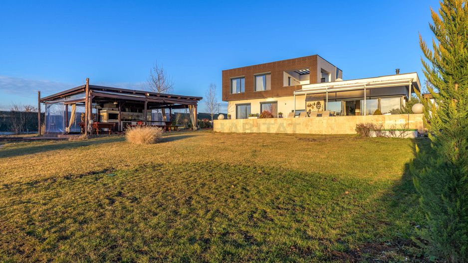 Vila Escapada | Piscină & Garaj pentru Barcă | Comision 0 - Poză 29