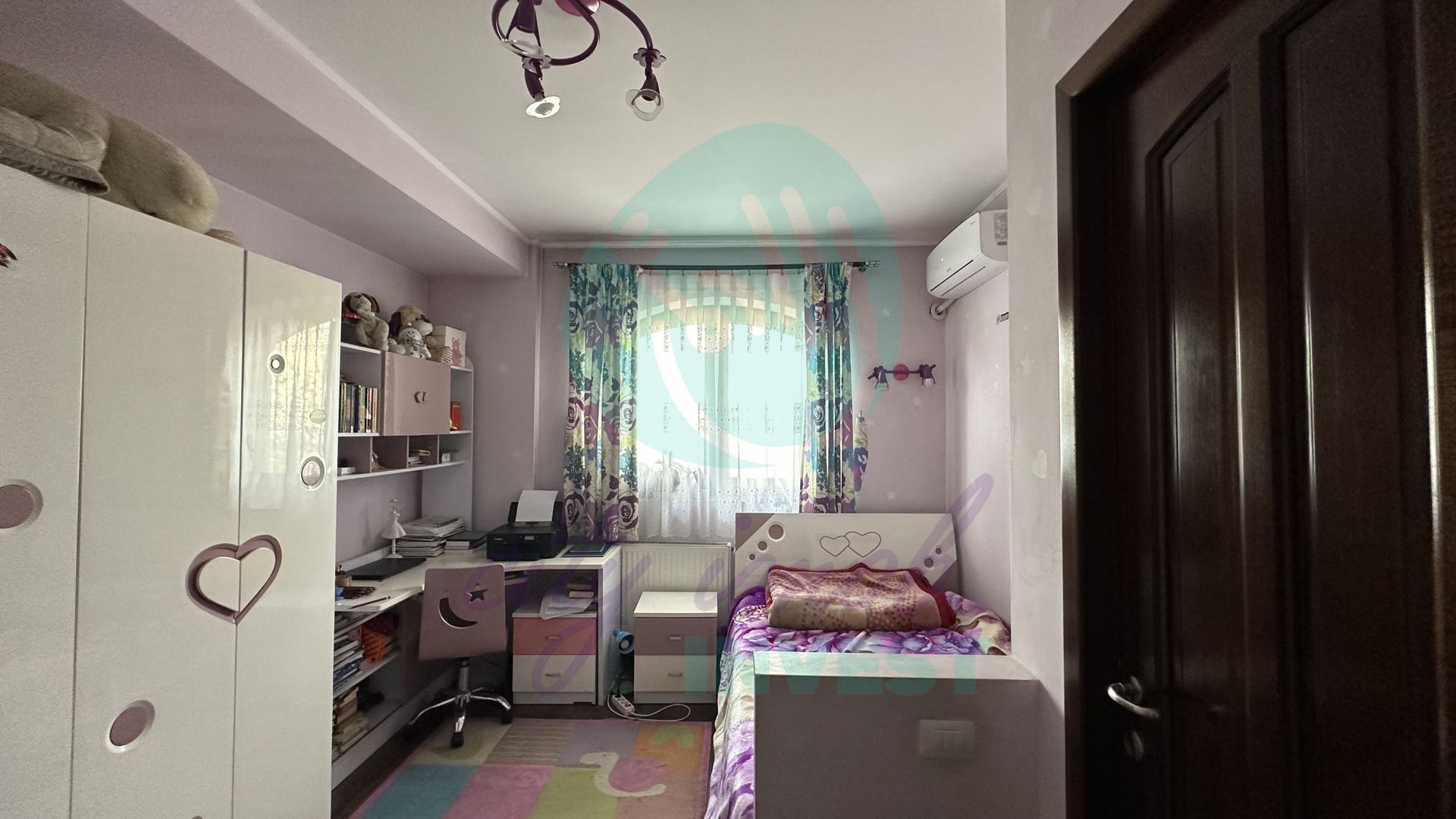 Vila 2013, bine compartimentata, aproape de metrou - Poză 14