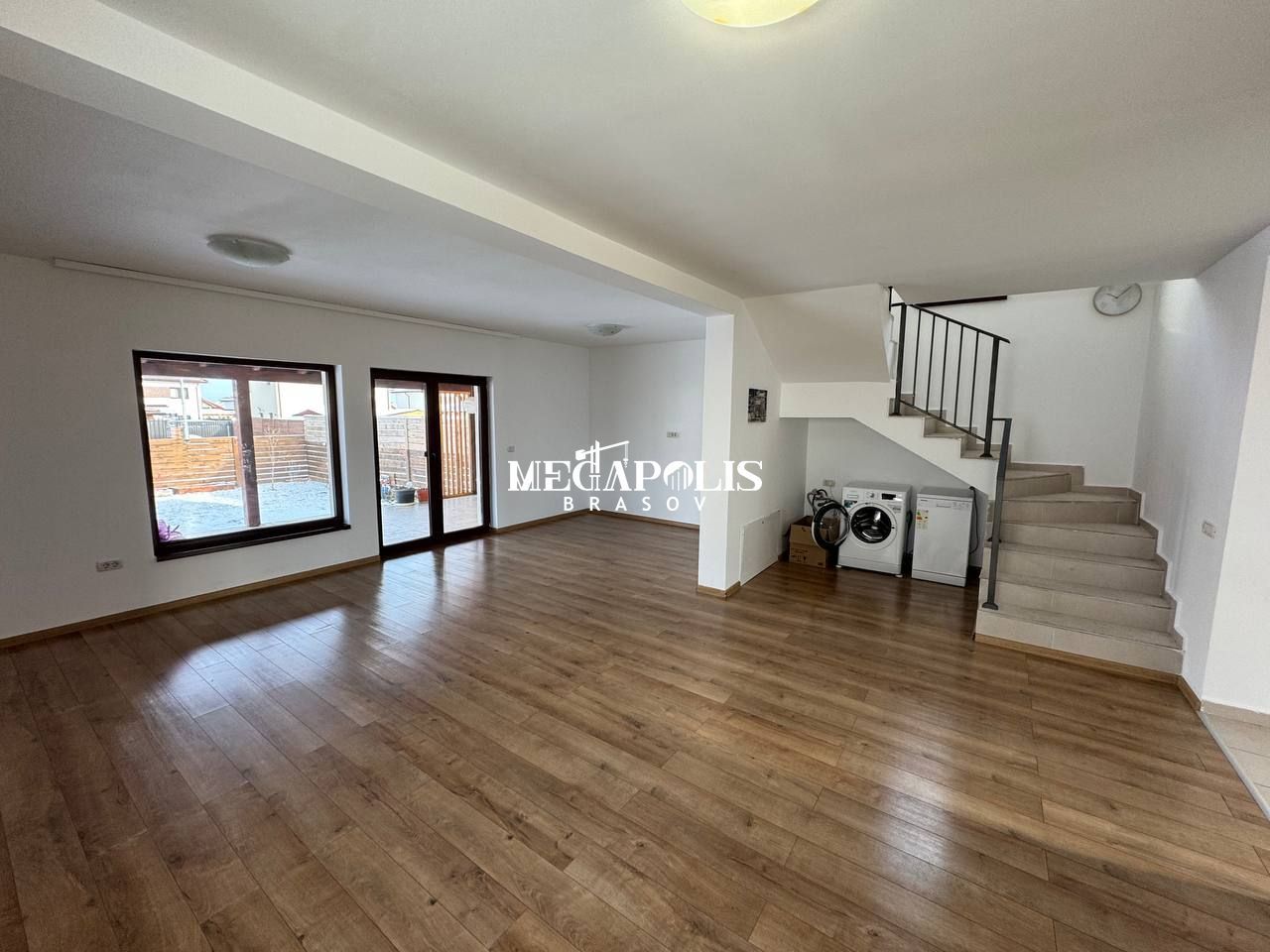 Casă spațioasă de închiriat, 4 camere – Brasov  Cartier Izvor - Poză 2