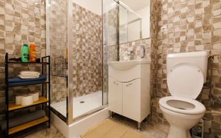 Apartament 2 Camere, Zona Cetatii, Ultra- Central cu avize pentru Booking/Airbnb - Poză 7