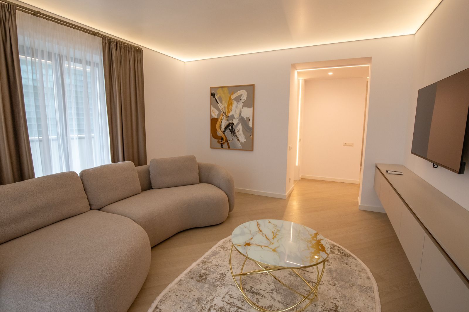 Apartament 3 camere de inchiriat parcare inclusa | Cortina North - Poză 1
