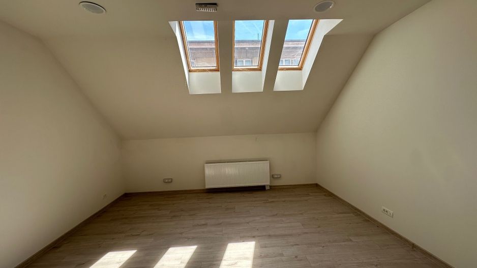 Saptii de birouri Ultracentral suprafețe de la 28 - 940 mp - Poză 23