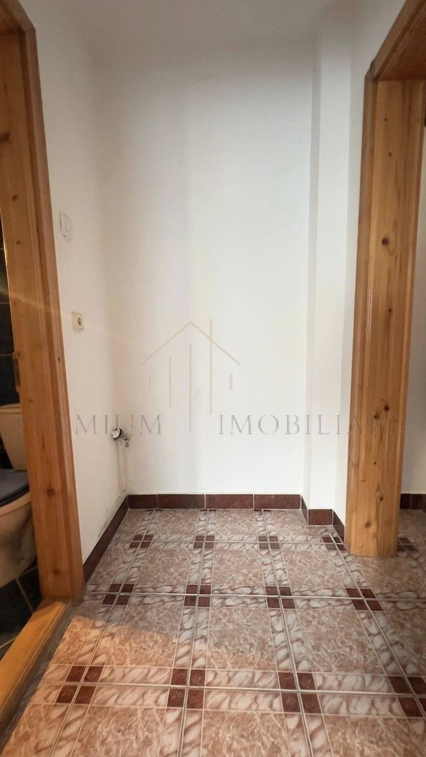 Apartament 2 Camere - Zona de jos - Decomandat - Poză 8