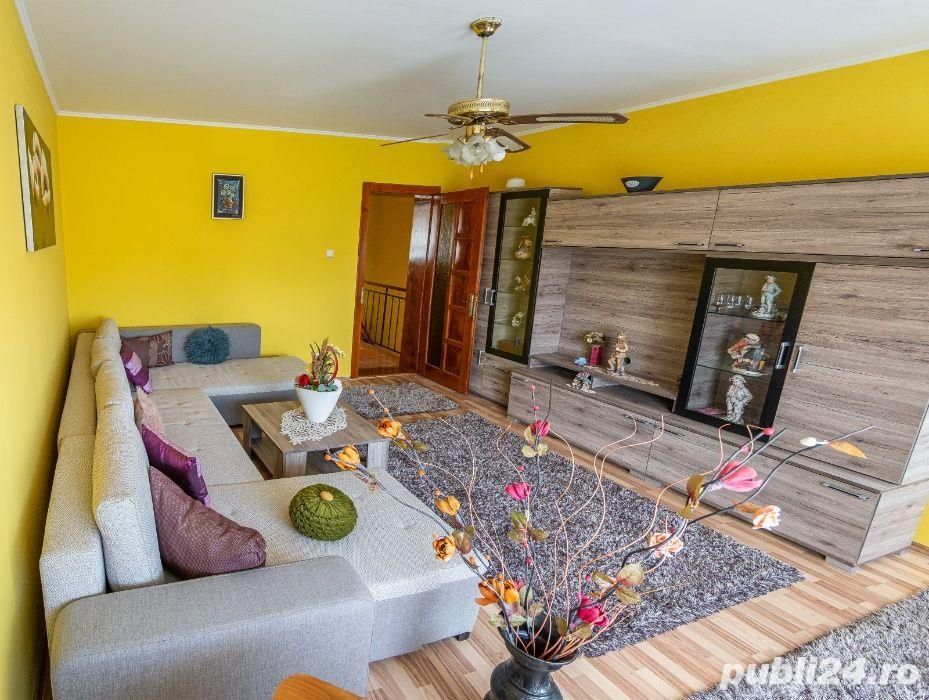 De vânzare casă cu etaj - Poză 2