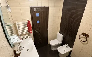 Apartament cu 4 camere | 118 mp utili | Cartier Tilișca | 3 balcoane | - Poză 16