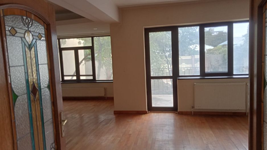 Casa perfectă pentru tine și afacerea ta – zona Casa Sindicatelor! - Poză 44