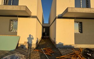 Comision 0%. Panouri si pompa de caldura. Despartit prin camera tehnica - Poză 2