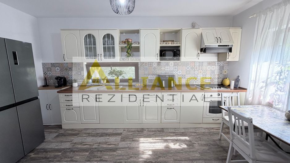 Casa Individuala - 4 camere - 2 bai - 326 mp teren - Poză 8