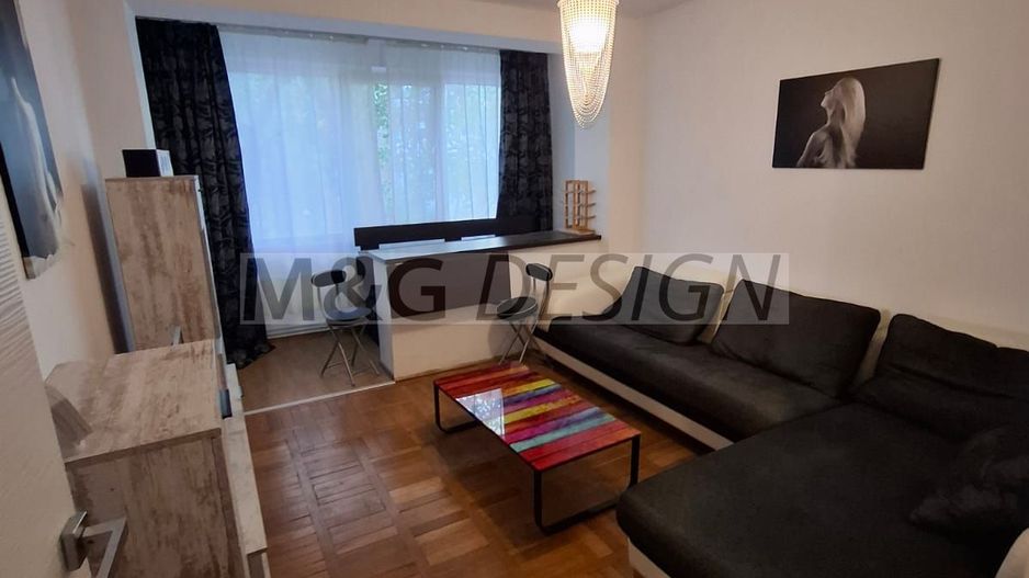 Semicentral, etaj 1, 2 camere decomandat, centrala, clima - Poză 16
