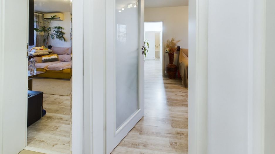 Apartament 3 camere luminos și renovat în zona Apusului - Poză 8