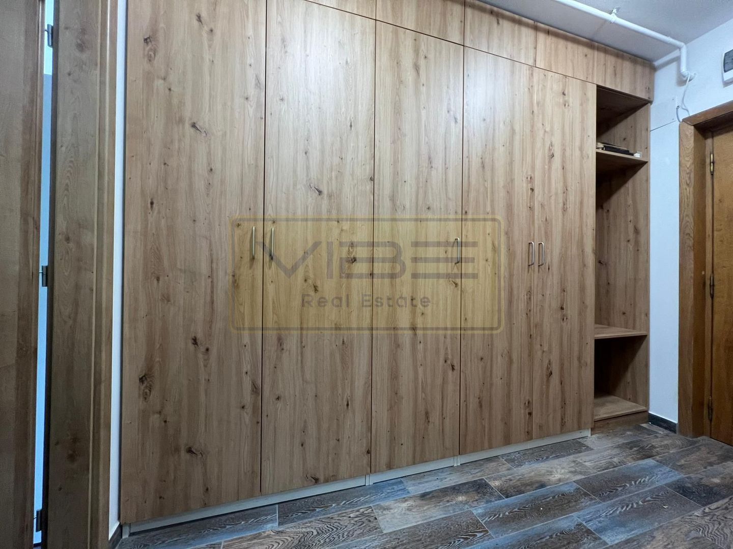 Apartament 2 dormitoare + living Podu Ros - Poză 8