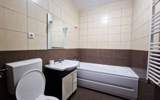 Apartament cu 3 camere decomandate, Cetate - Poză 8