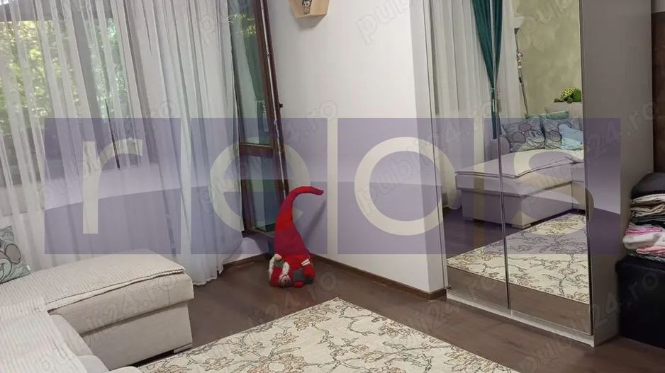 VANZARE APARTAMENT CU CURTE PRIVATA 2 CAMERE 50 MPM CENTRALA  SALAJAN TITAN - Poză 1