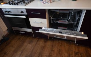 Închiriere apartament 2 Camere MGorjului, centrala proprie, parcare - Poză 3