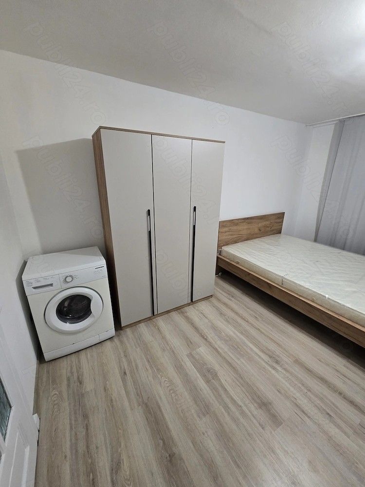 Buziasului | 1 Camera | Etaj 3 | Recent renovat - Poză 1