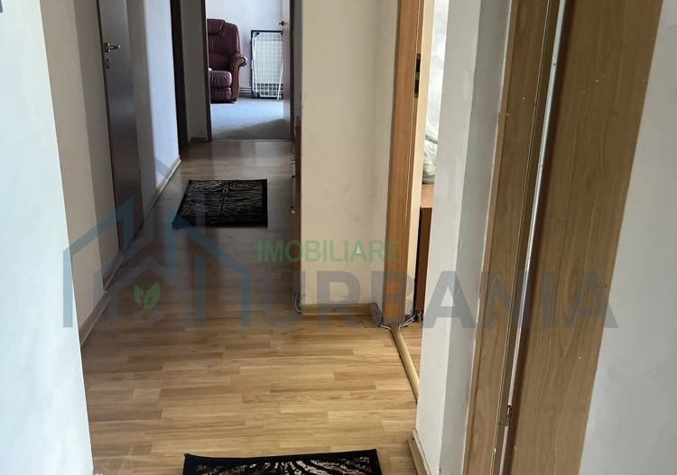 Inchiriez apartam decom 3 cam. pd Ros - Poză 3