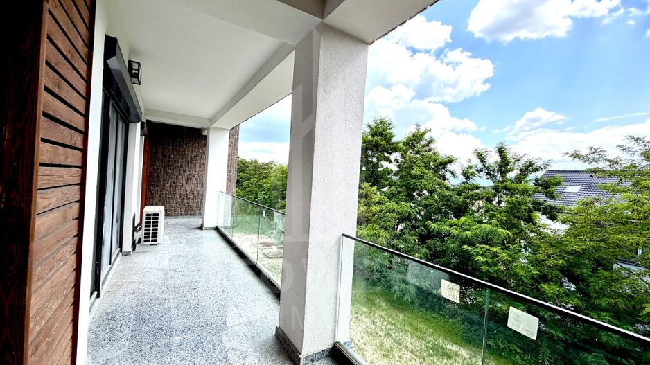 Apartament doua camere modern - Poză 1