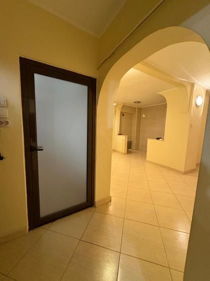 De vanzare Apartament 3 camere,  Panduri - 13 septembrie sector 5 - Poză 9