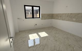 Casa de vanzare in Tunari | tip duplex P+1E + pod | Zona centrala - Poză 3
