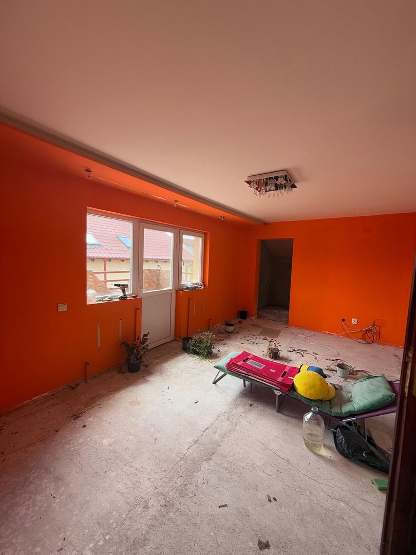 Casa individuala traditionala spatioasa in zona linistita - Dumbravita - Poză 6