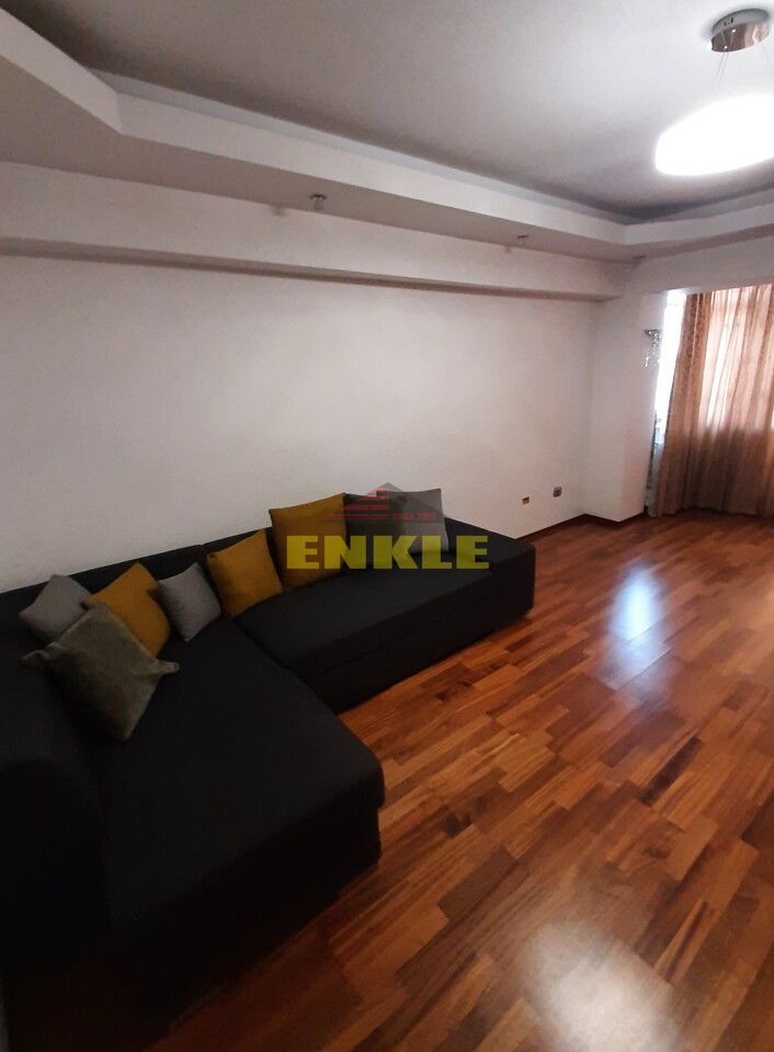 Apartament 2 camere de lux, mobilat, utilat, etaj 2, Zona: Piata Mare, 500 euro - Poză 12