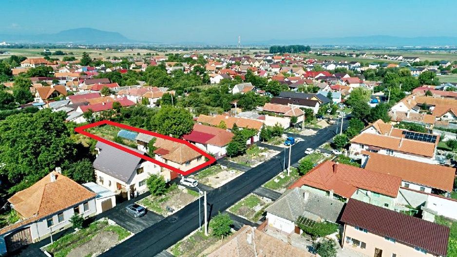 Sanpetru, str. Meschendorfer, casa cu teren de 1126mp, pret 135000 euro - Poză 1