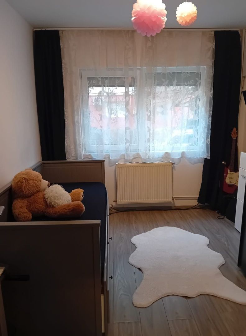 Spitalul Judetean | 3 Camere | Renovat-Mobilat-Utilat | Gradina - Poză 6