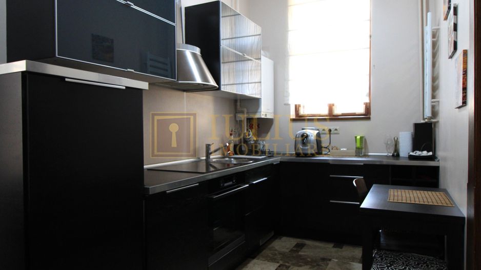 Piata Victoriei, 2 camere, centrala proprie - Poză 15