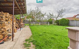 Vilă cu 6 camere și teren generos în Șagu - Poză 17