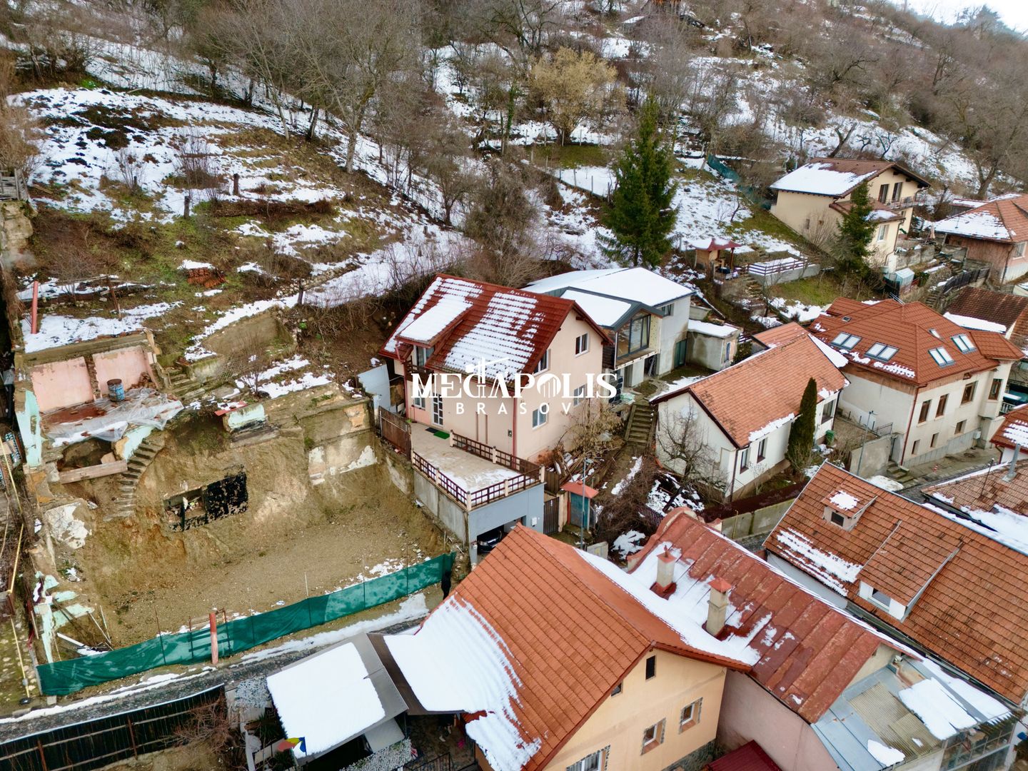 Casă 4 camere | Locație excepțională | Singur în curte | GARAJ - Poză 37