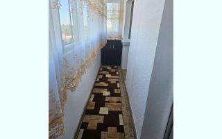 De vanzare Apartament spațios cu 4 camere, sos. Oltenitei, sector 4 - Poză 12