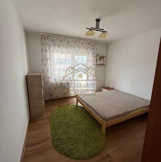 Apartament cu 2 camere spre închiriere - Poză 1
