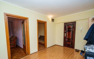Str Victoriei - Apartament 2 cam decomandat Central - Poză 7