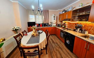 Apartament 4 camere, 87 mp utili, mobilat, utilat, et. 1, ultracentral - Poză 2