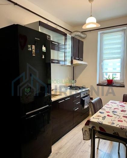 Apartament cu 2 camere - Poză 1