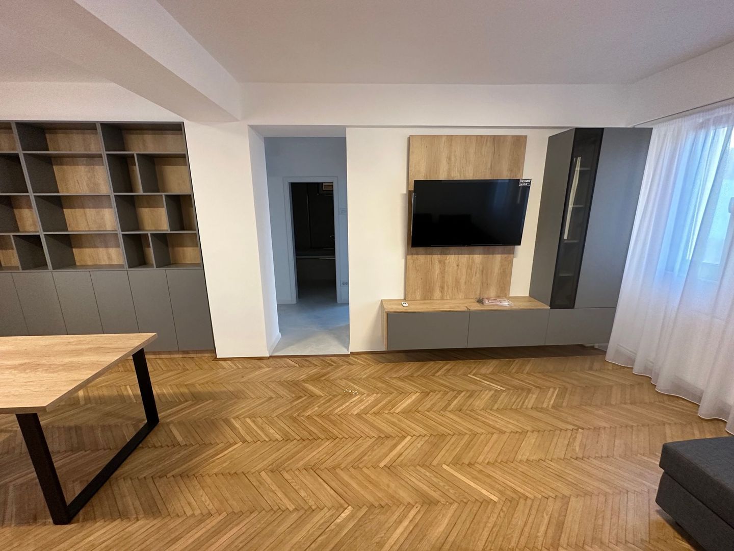 Apartament cu 3 camere de închiriat în zona Ultracentral - Poză 2