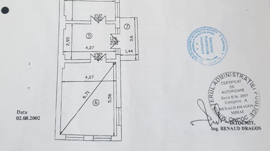 De Vanzare Apartament 3 camere + pod, in vila Ultracentral, Armeneasca - Poză 14