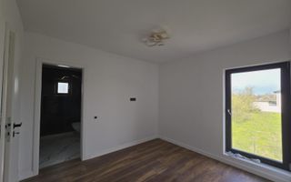 Vila individuala- 4 camere- 3 bai- dressing- pod- beci - Poză 7