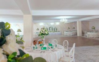 LORD HOUSE EVENTS – SALON DE EVENIMENTE PREMIUM, loc. Pechea - Poză 2