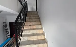 Apartament spatios si complet renovat - Poză 12